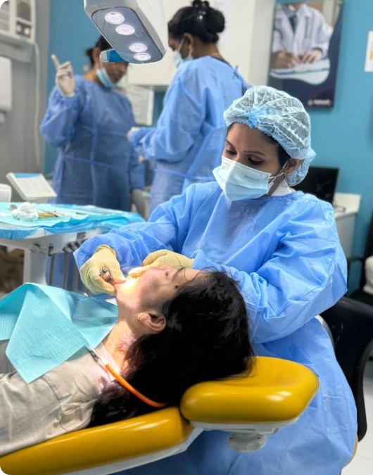 Dental-Clinic-in-Satwa