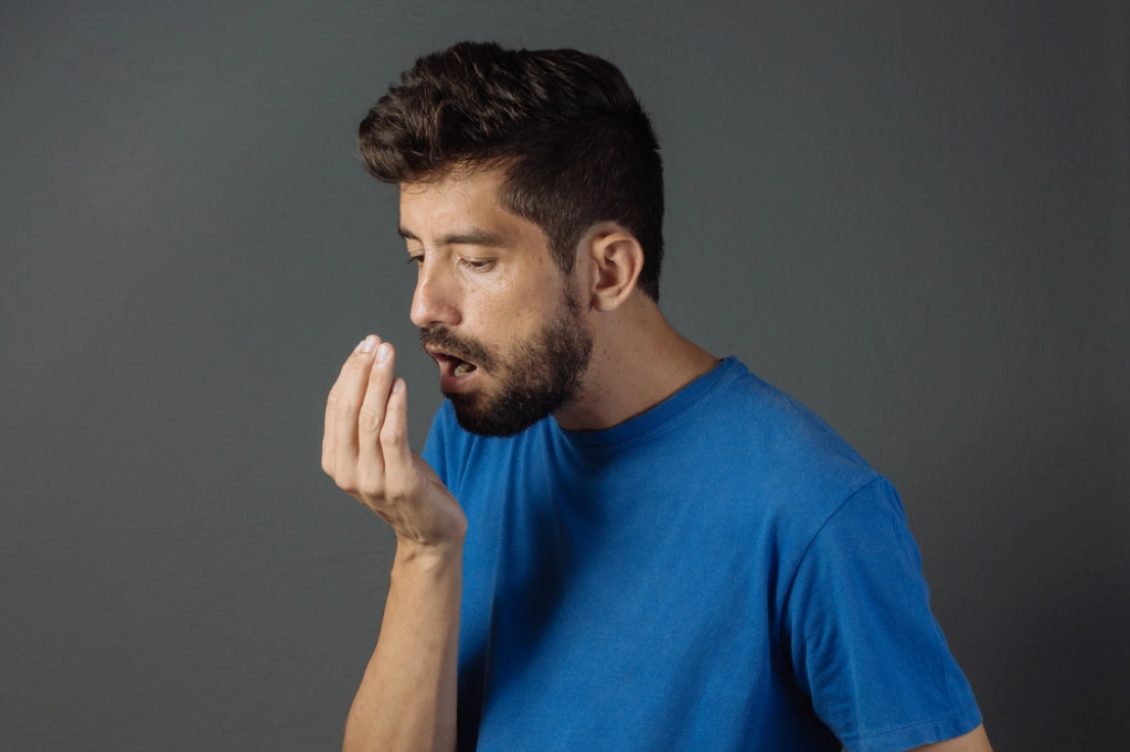 Bad Breath: Symptoms and Causes