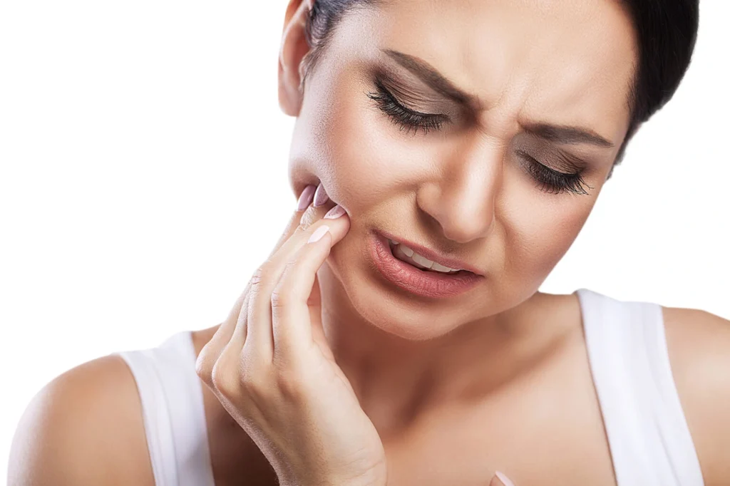 Wisdom Tooth Pain: Symptoms, Treatment and Relief